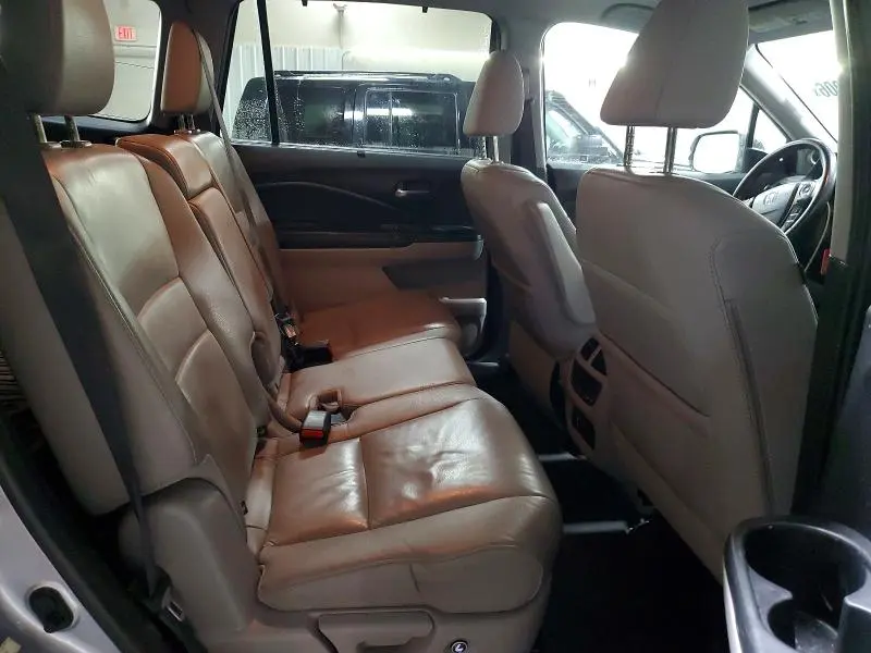 2016 HONDA PILOT TOURING  