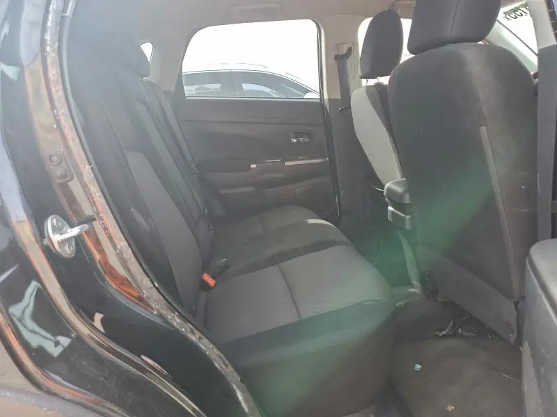 2019 MITSUBISHI OUTLANDER SPORT ES  