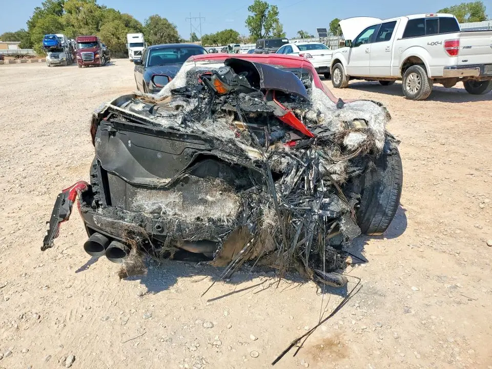 2025 CHEVROLET CORVETTE STINGRAY 2LT  