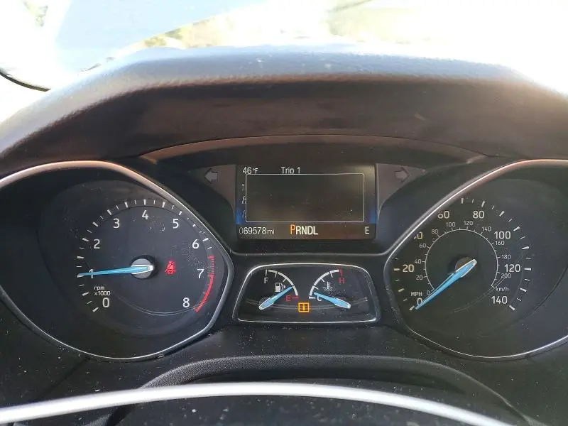 2016 FORD FOCUS SE  