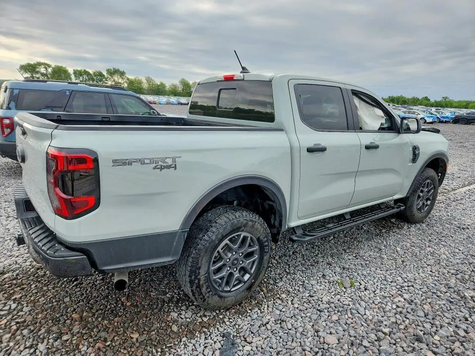 2024 FORD RANGER XLT  