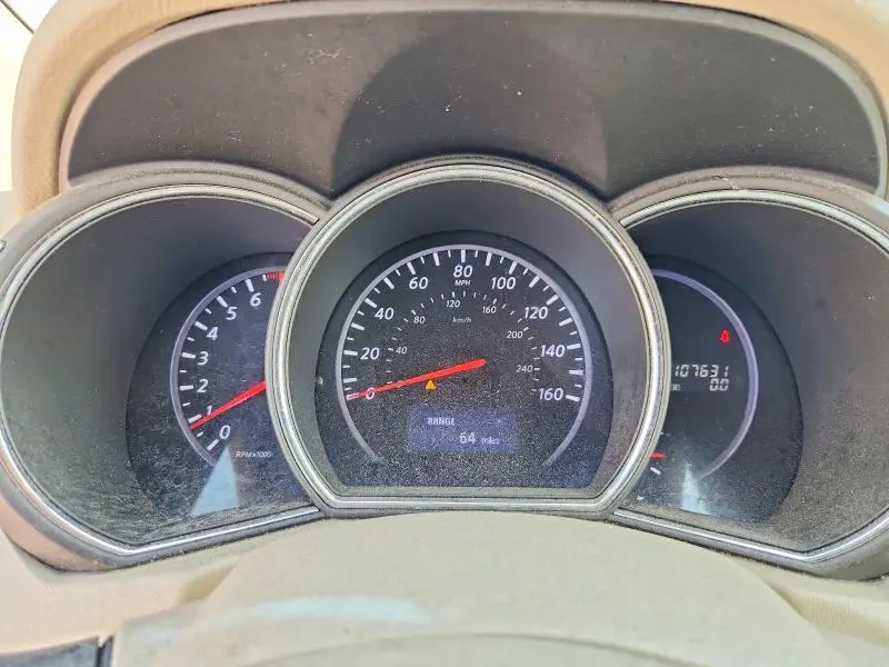 2011 NISSAN MURANO CROSSCABRIOLET  