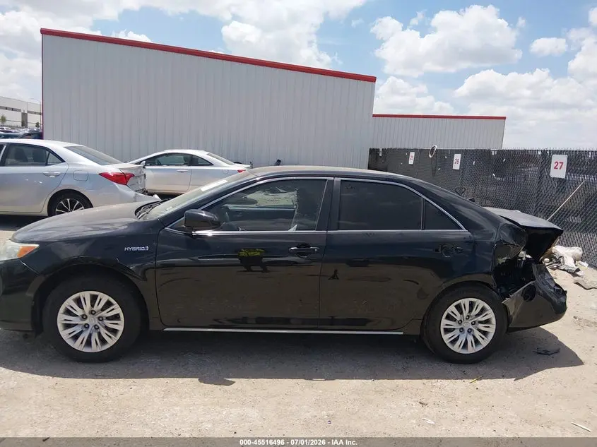 2012 TOYOTA CAMRY HYBRID LE