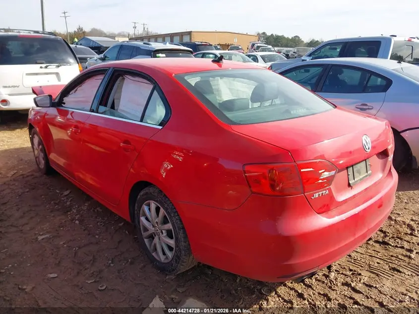 2013 VOLKSWAGEN JETTA SE