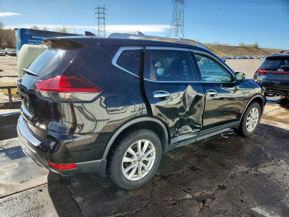 2019 NISSAN ROGUE SV  