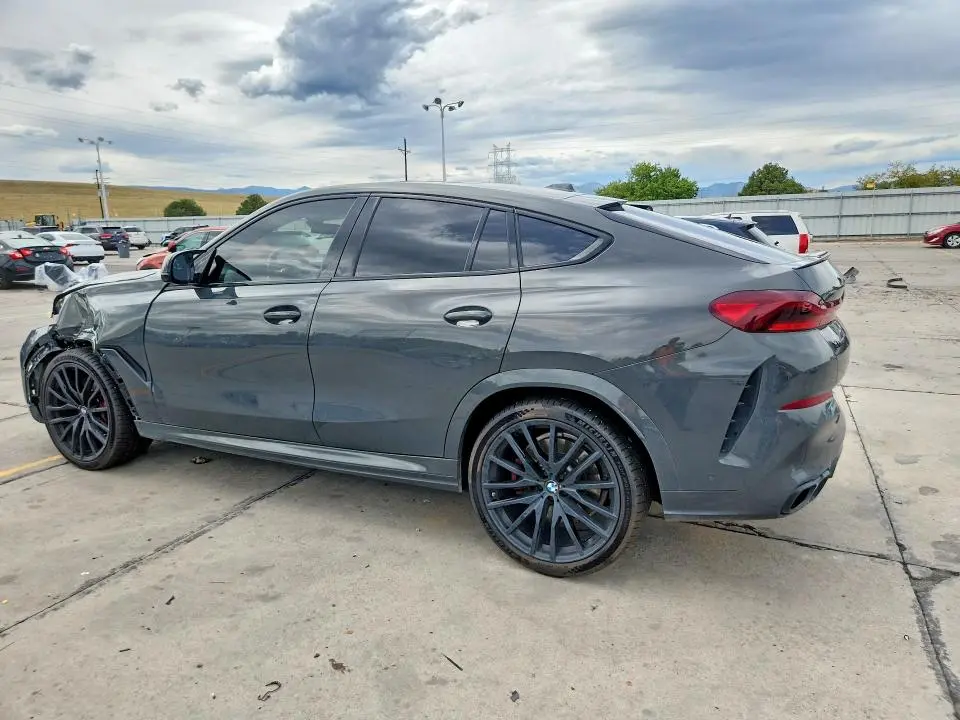 2024 BMW X6 M60I  