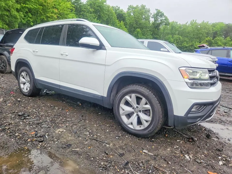 2018 VOLKSWAGEN ATLAS SE  