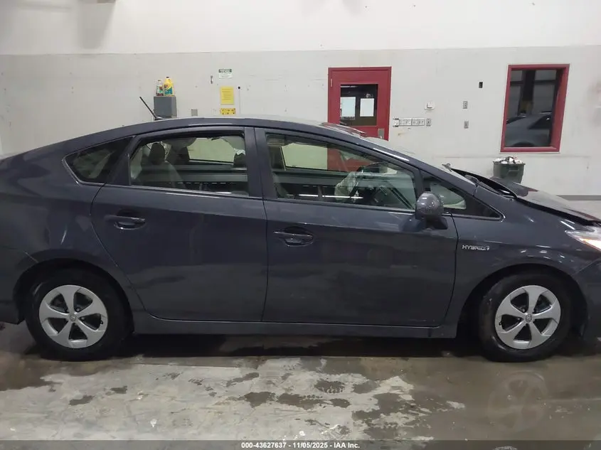 2015 TOYOTA PRIUS TWO