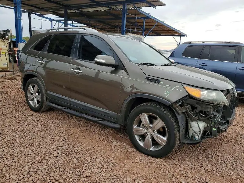 2013 KIA SORENTO EX  