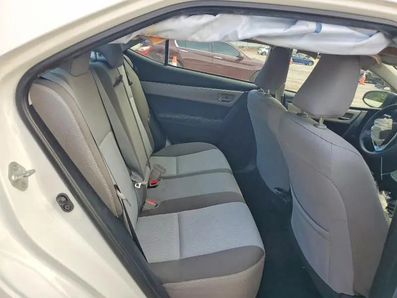 2017 TOYOTA COROLLA LE  