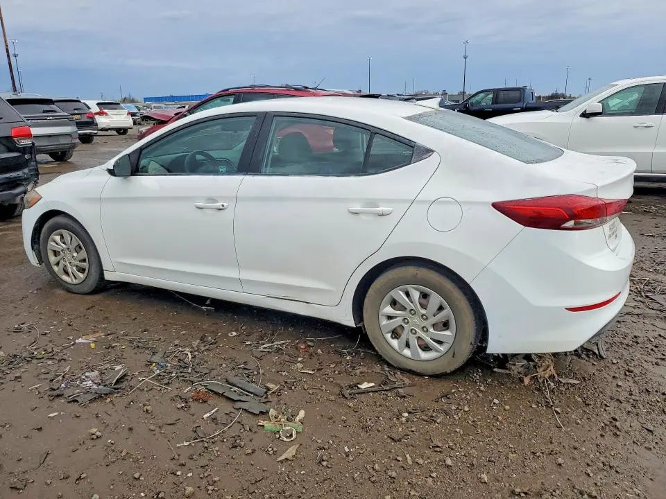 2017 HYUNDAI ELANTRA SE  