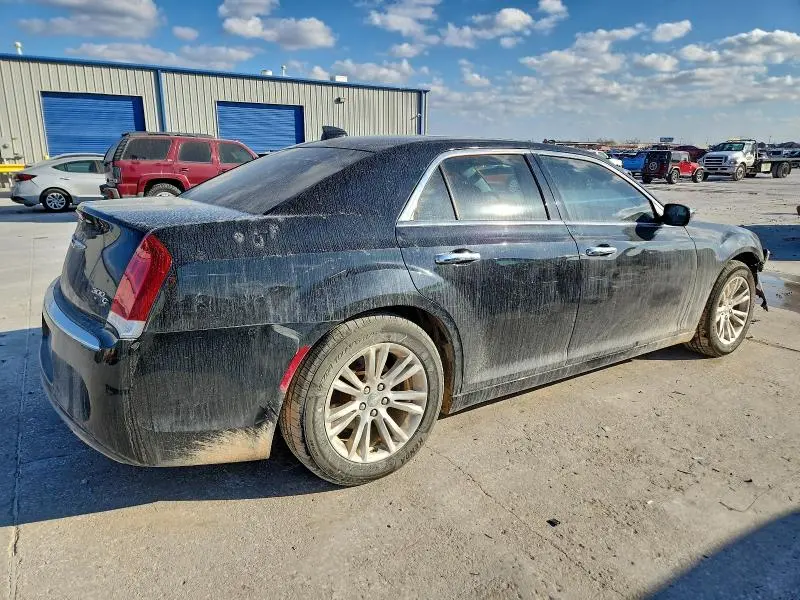 2016 CHRYSLER 300C   