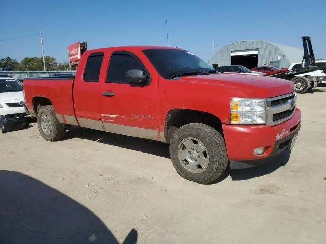 2010 CHEVROLET SILVERADO K1500 LT  