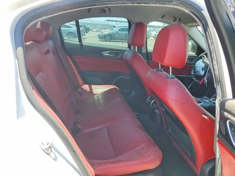 2020 ALFA ROMEO GIULIA   