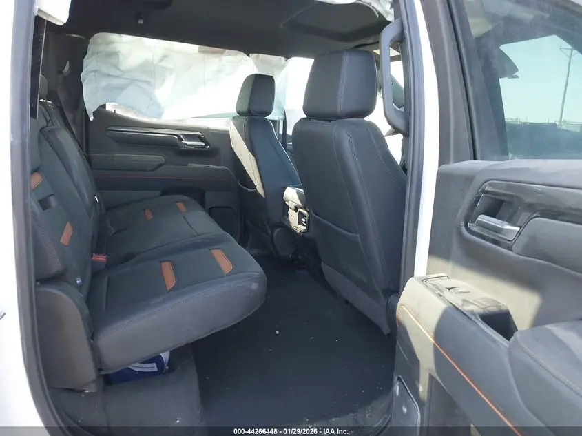 2025 GMC SIERRA 1500 4WD  SHORT BOX AT4