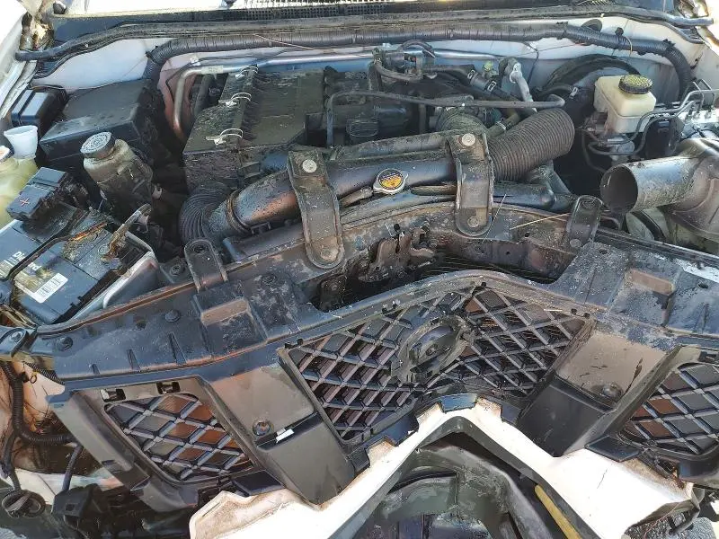 2013 NISSAN FRONTIER S  