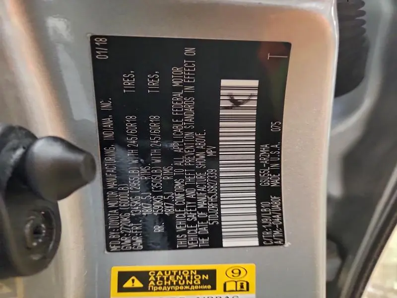 2018 TOYOTA HIGHLANDER SE  