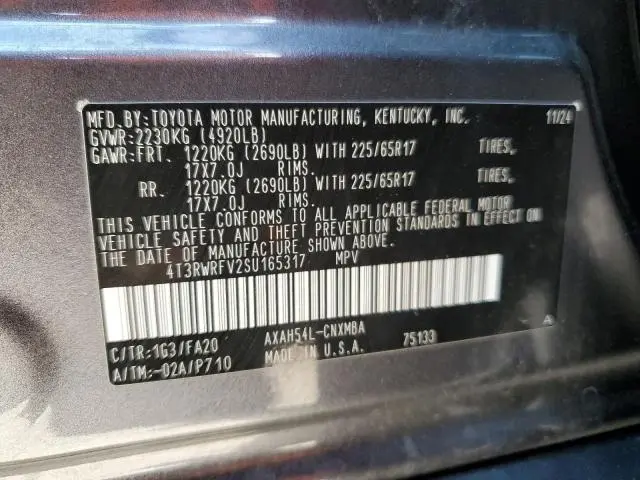 2025 TOYOTA RAV4 XLE  