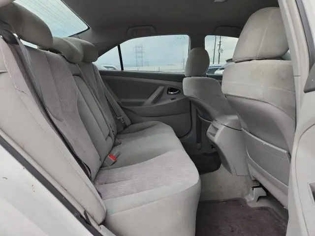 2010 TOYOTA CAMRY BASE  