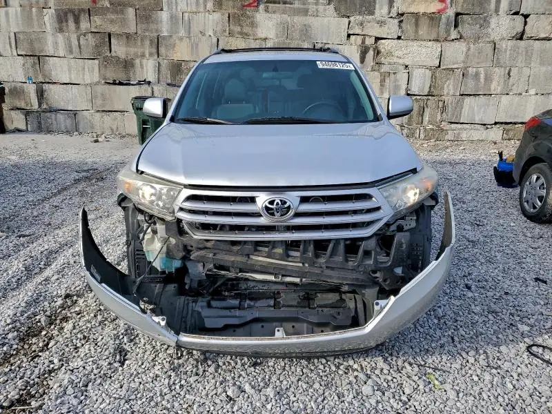 2013 TOYOTA HIGHLANDER BASE  