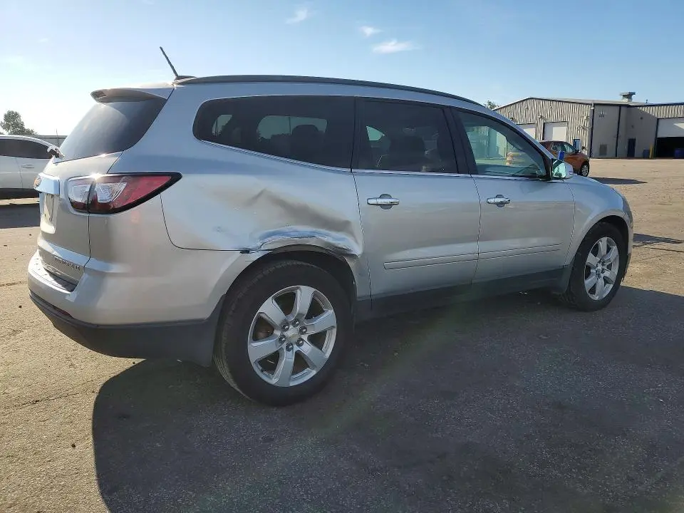2016 CHEVROLET TRAVERSE LT  
