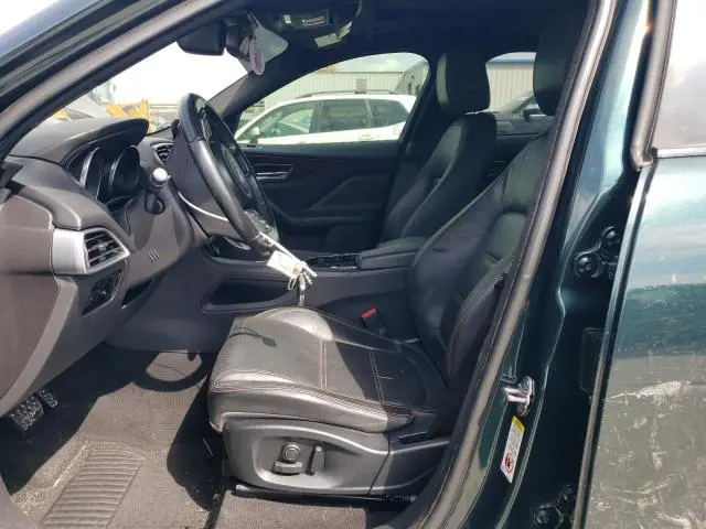 2017 JAGUAR F-PACE PRESTIGE  