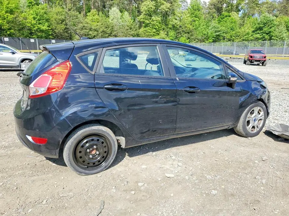 2016 FORD FIESTA SE  