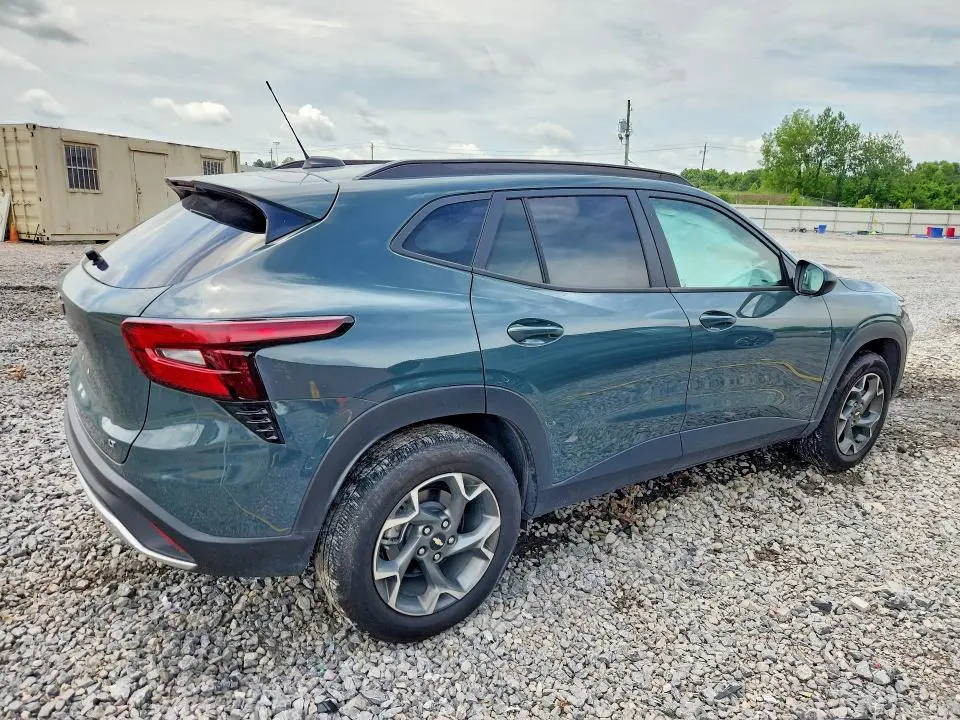2025 CHEVROLET TRAX 1LT  