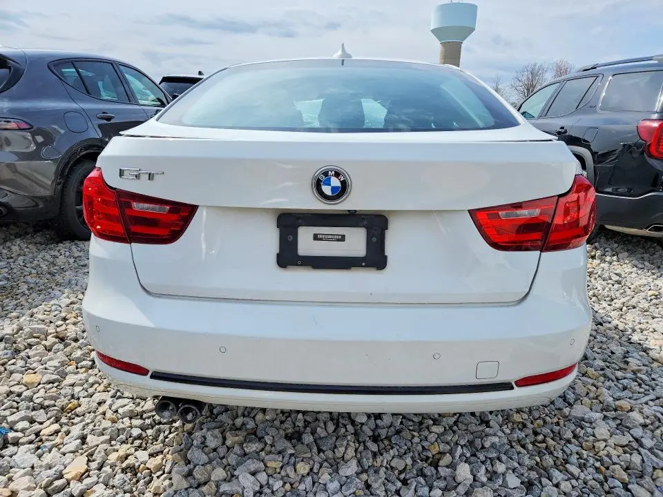 2016 BMW 328 XIGT SULEV  