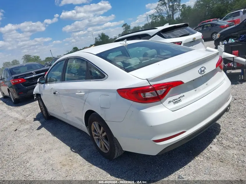 2015 HYUNDAI SONATA SE
