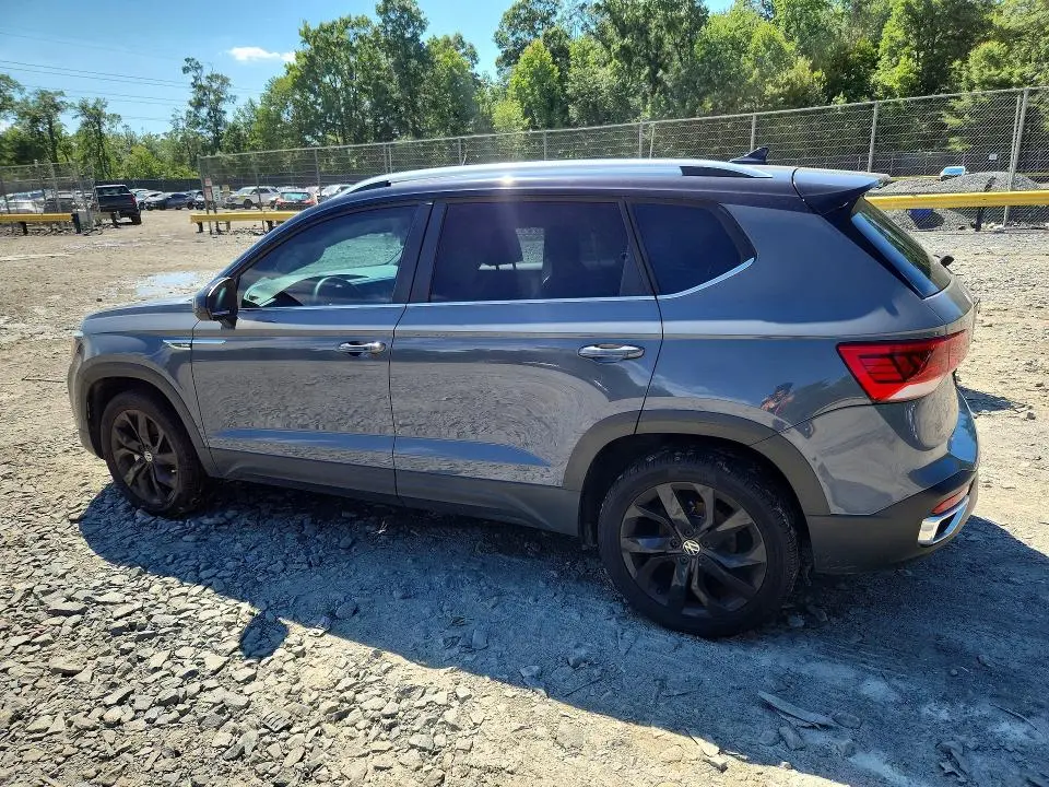 2024 VOLKSWAGEN TAOS SE  