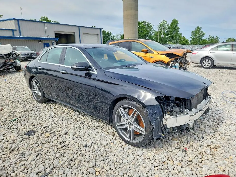 2018 MERCEDES-BENZ E 300 4MATIC  