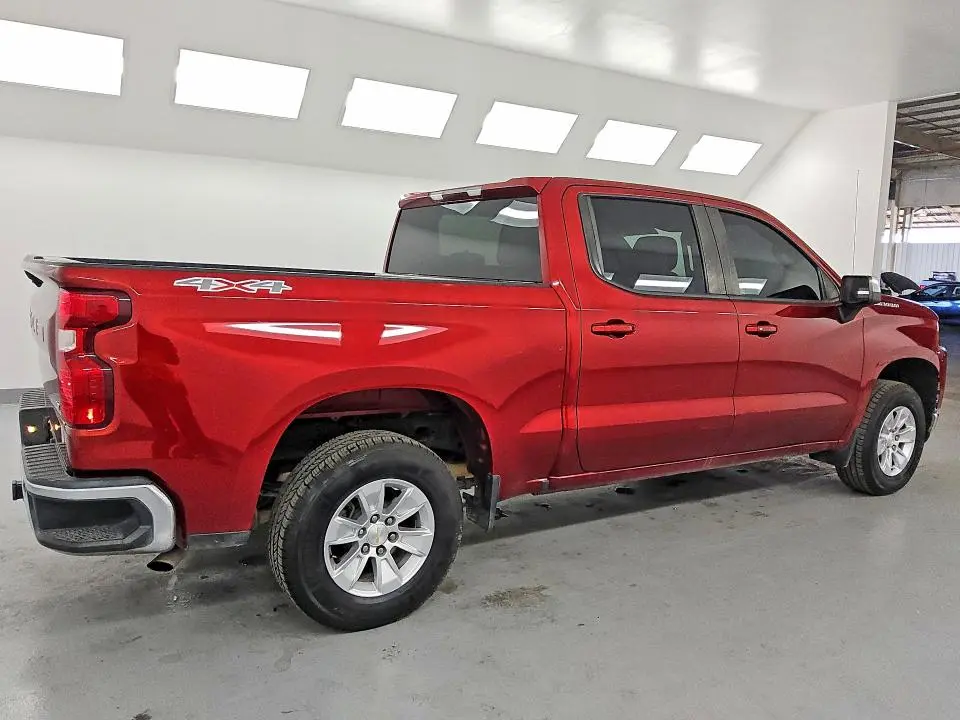2021 CHEVROLET SILVERADO K1500 LT  