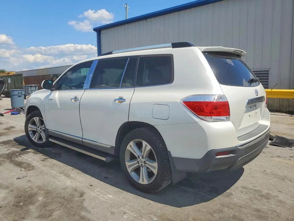 2013 TOYOTA HIGHLANDER LIMITED  