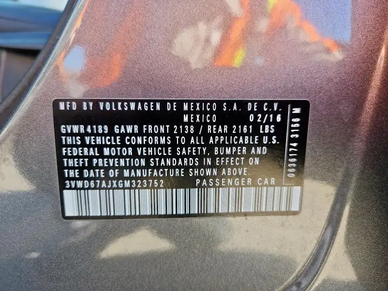 2016 VOLKSWAGEN JETTA SE  