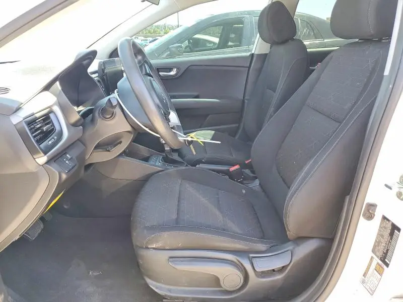 2023 KIA RIO LX  