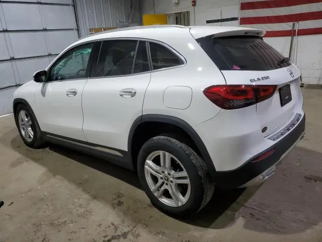 2023 MERCEDES-BENZ GLA 250 4MATIC  
