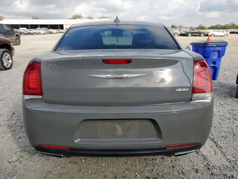2018 CHRYSLER 300 TOURING  