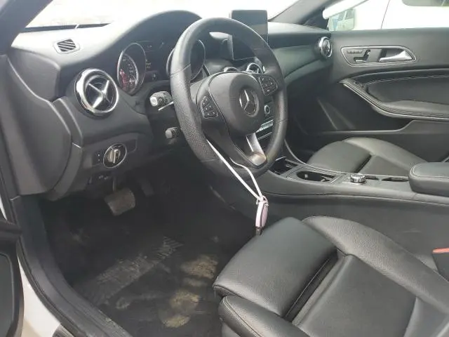 2019 MERCEDES-BENZ GLA 250  