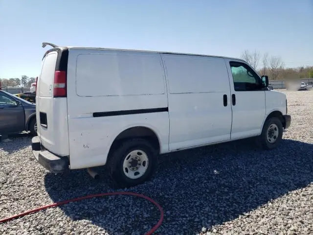 2012 GMC SAVANA G2500  