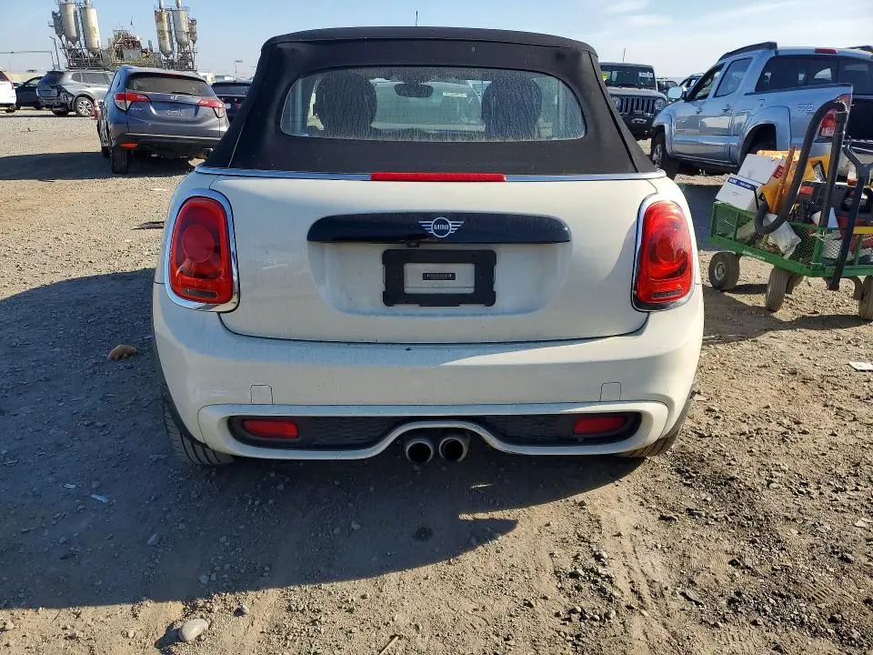 2019 MINI COOPER S  