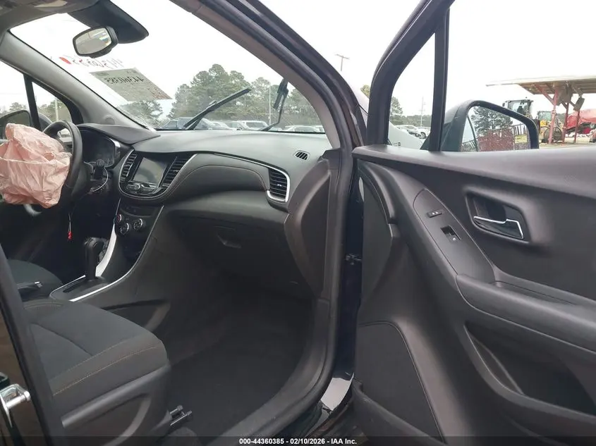 2020 CHEVROLET TRAX FWD LS