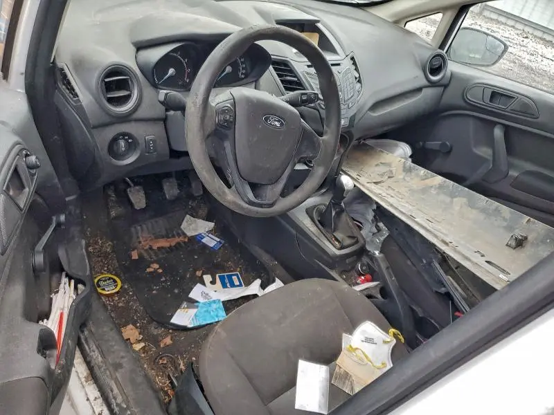 2015 FORD FIESTA S  