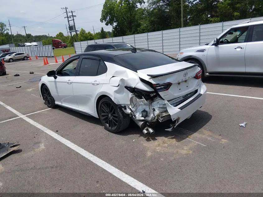 2021 TOYOTA CAMRY XSE
