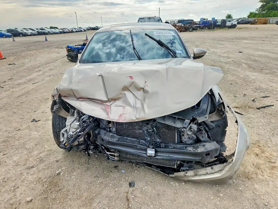 2018 VOLKSWAGEN PASSAT SE  