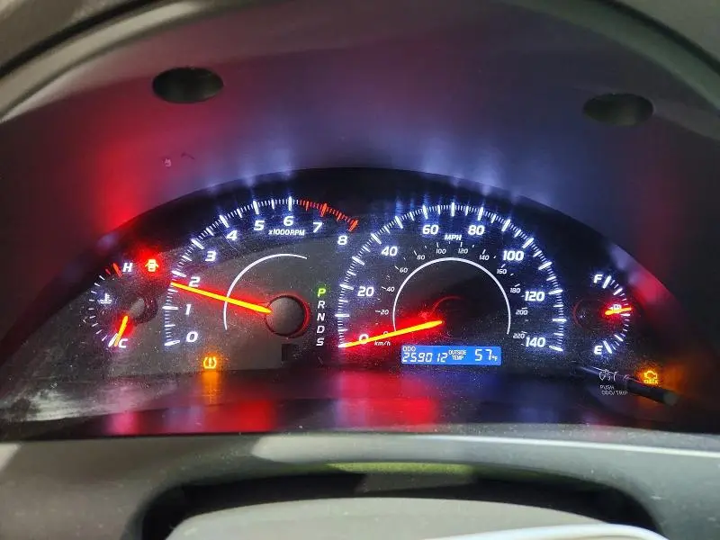 2011 TOYOTA CAMRY BASE  