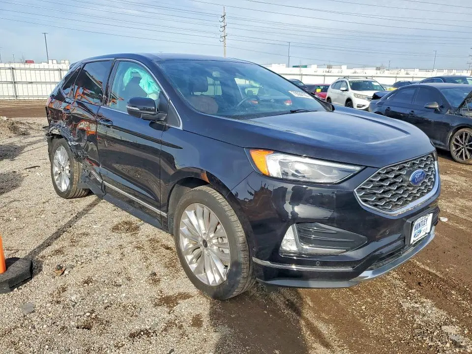 2024 FORD EDGE TITANIUM  