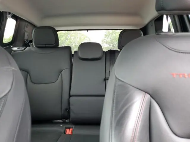 2022 JEEP RENEGADE TRAILHAWK  