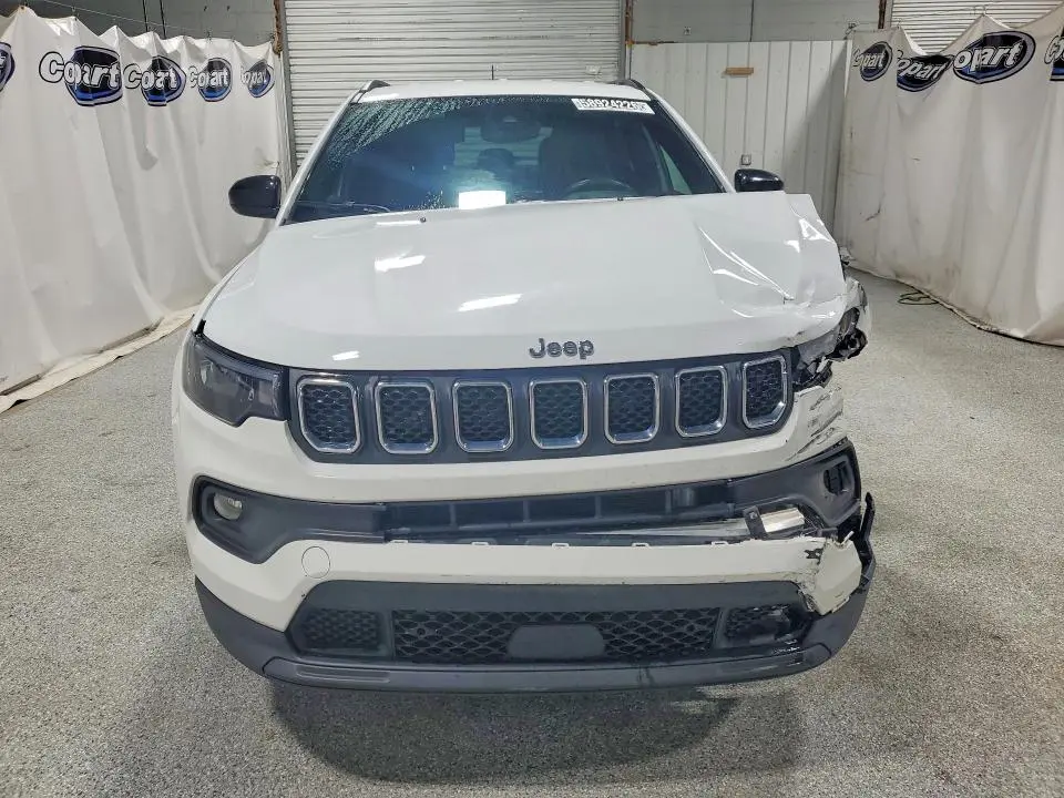 2023 JEEP COMPASS LATITUDE  