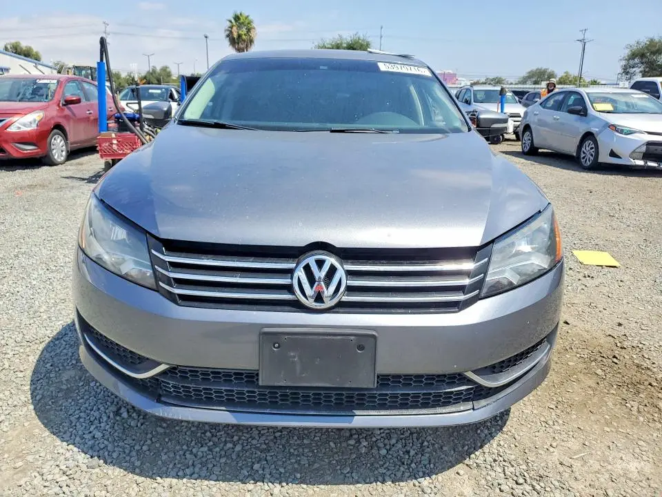 2014 VOLKSWAGEN PASSAT S  